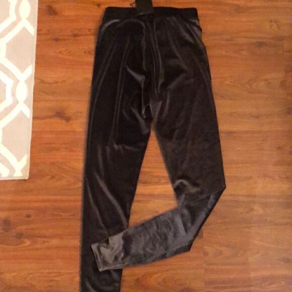 NWT Zara Gray velvet legging size medium - Picture 4 of 5